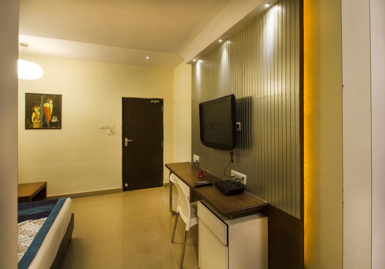 Oyo 984 Hotel Gn International Lālāguda Zewnętrze zdjęcie